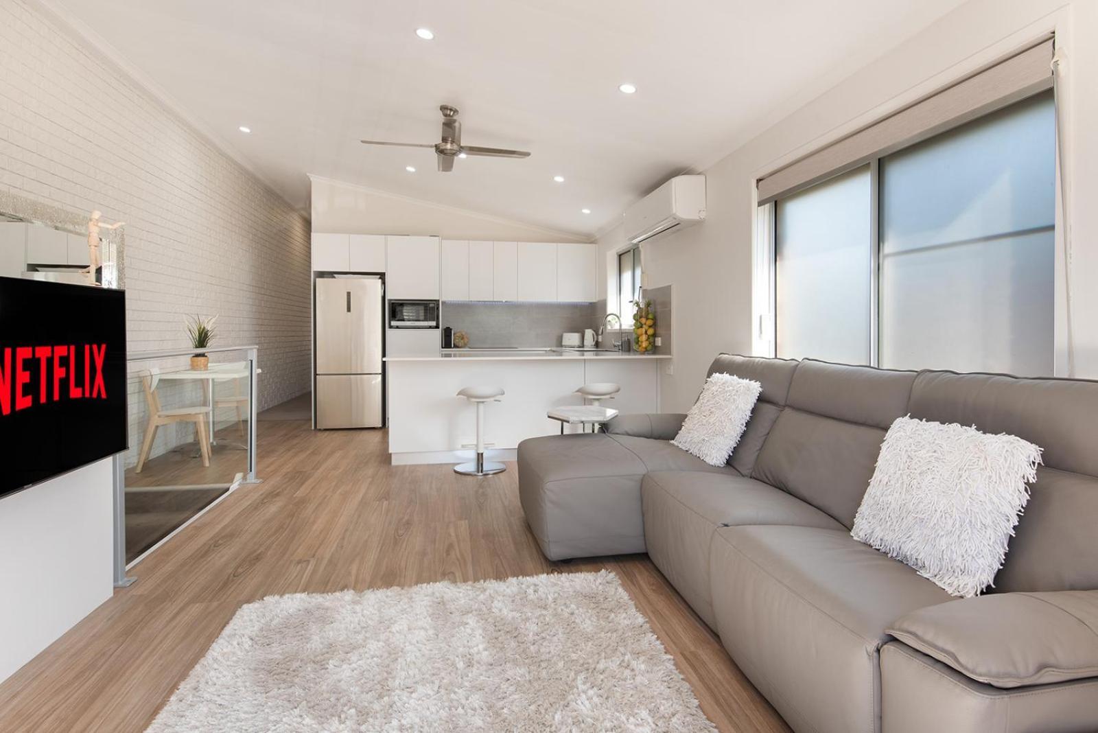 Modern & Convenient Apartment Maroochydore Kültér fotó